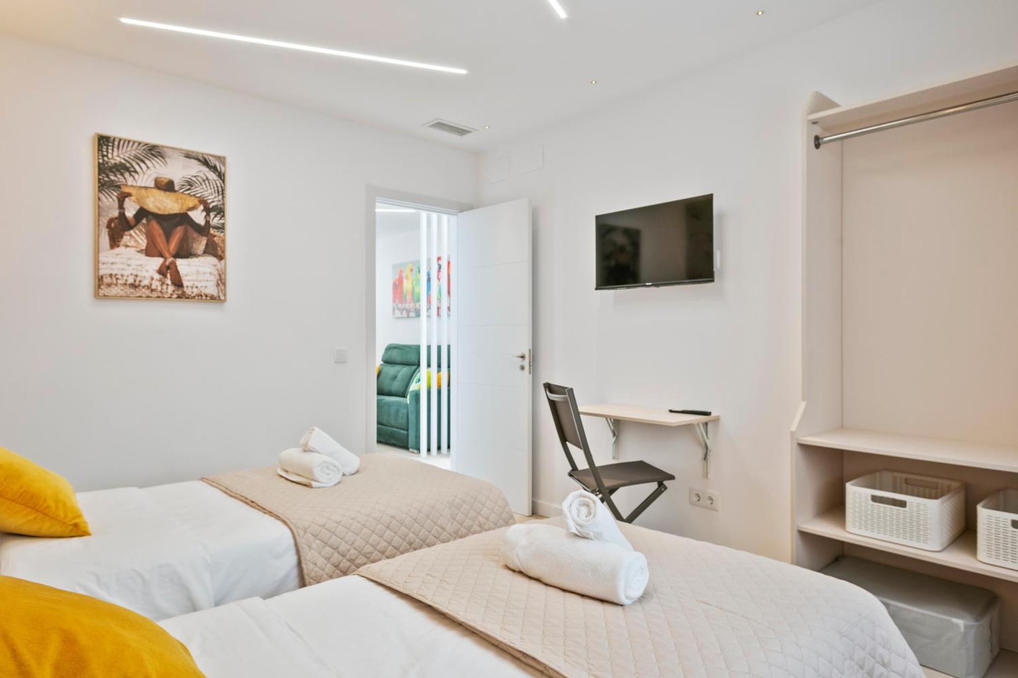 Boutique Plaza Catalonia Suites Cornella コルネリャー・デ・リョブレガート エクステリア 写真