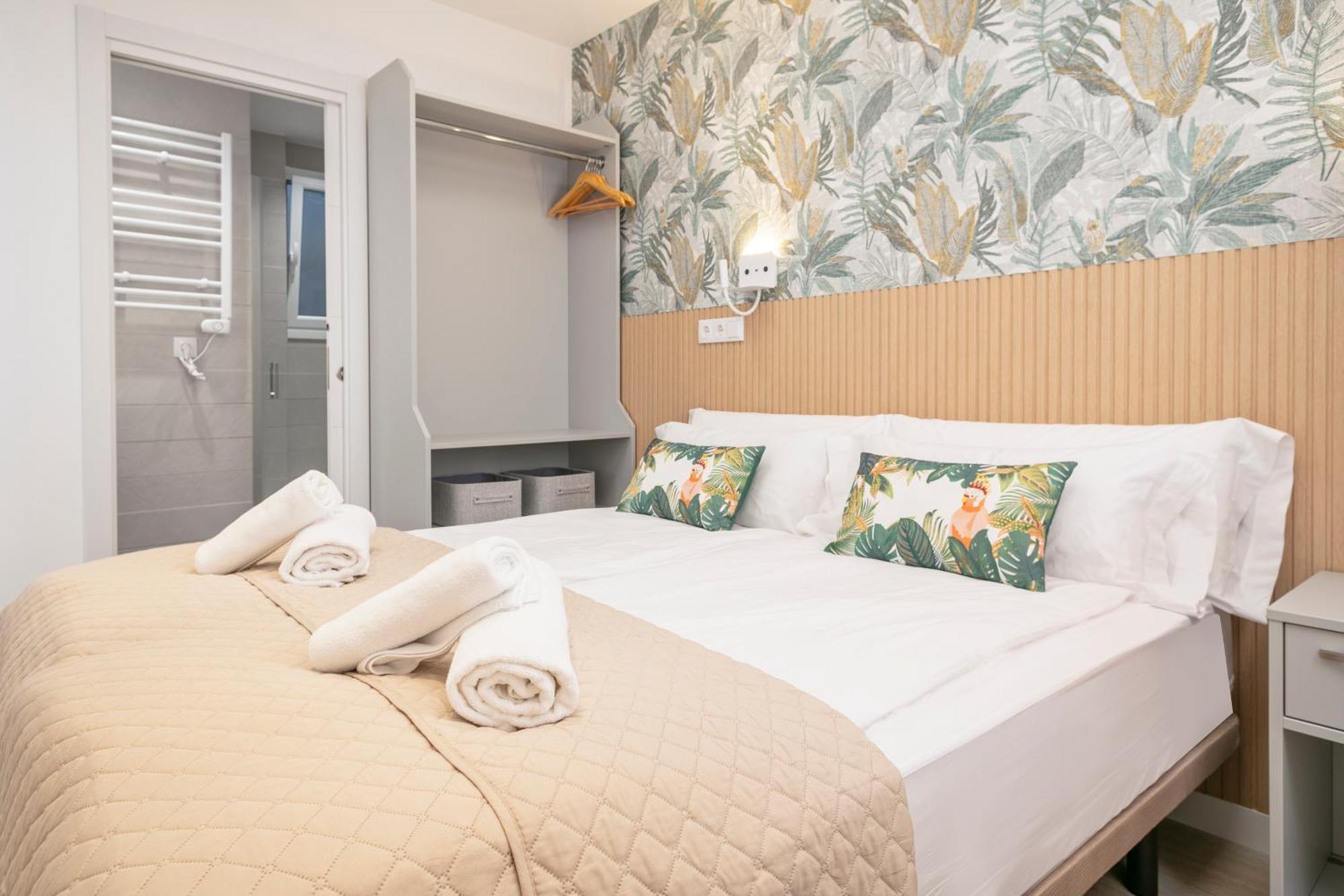 Boutique Plaza Catalonia Suites Cornella コルネリャー・デ・リョブレガート エクステリア 写真